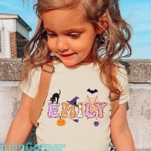 Maglietta personalizzata per Halloween con nome, maglietta autunnale per bambini, maglietta naturale per ragazzi e ragazze, maglietta per la stagione spettrale, abbigliamento autunnale per bambini, regalo personalizzato per Halloween