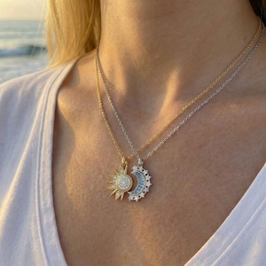 Sol- och månehalsband i rostfritt stål | Vintage himmelskt hänge, nyckelbenssmycken i strass