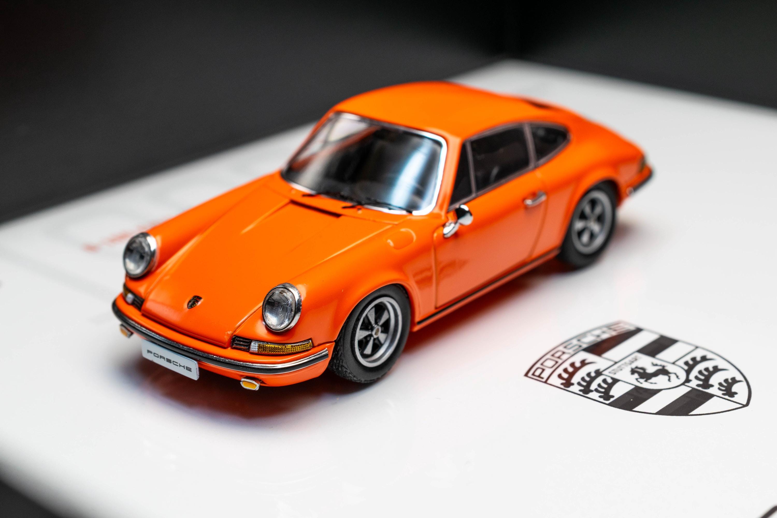 Horloge miniature 1/4 – Décoration murale diorama