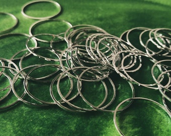 silver link hoop  | 25mm silver hoops thick | choose your quantity | round link | finding | closed hoop round connector