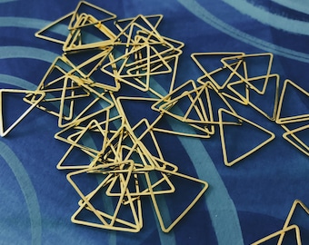 gold triangle links hoops connectors | diy jewelry supply linking rings | 20mm | 25 pieces | golden finish | portland oregon