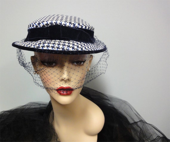 1950s Houndstooth Check Hat Navy Blue, White Silk… - image 1