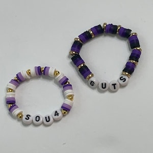 Olivia Rodrigo Guts und Sour inspirierte Freundschaft Freundschaft Armbänder mit einem Hauch von Gold