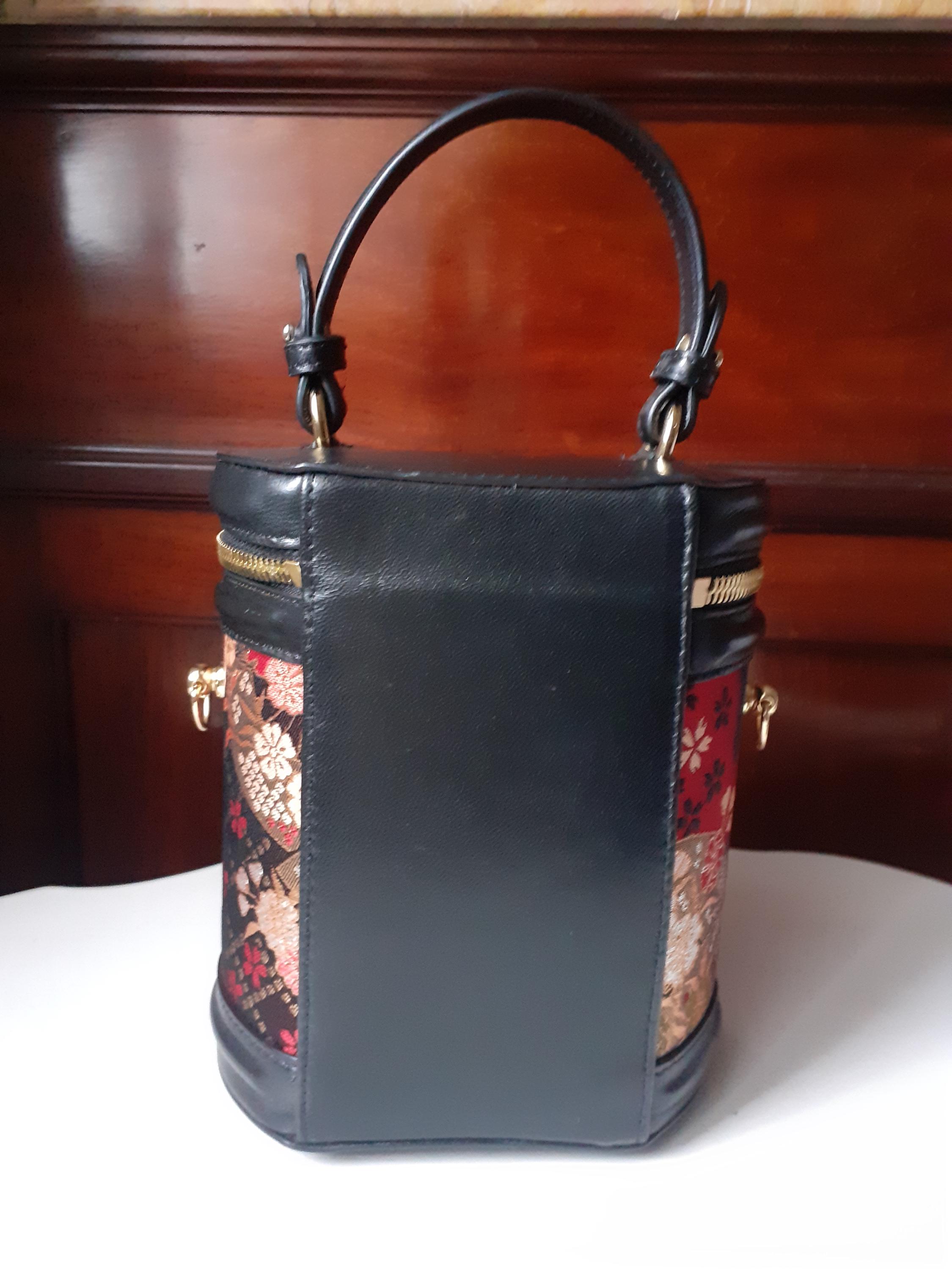 着物と革のシリンダーバッグ - 扇と桜、本革ショルダーベルト付き - Etsy