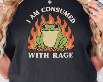 Camiseta de rana "Consumido por la ira", camiseta con meme de rana verde, top acogedor de estilo cottagecore y goblincore, colores suaves y cómodos unisex, regalo divertido para estudiantes