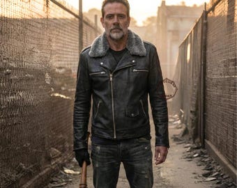 Men's Black Leather Biker Jacket with Fur Collar - Warm Motorcycle Rider Coat