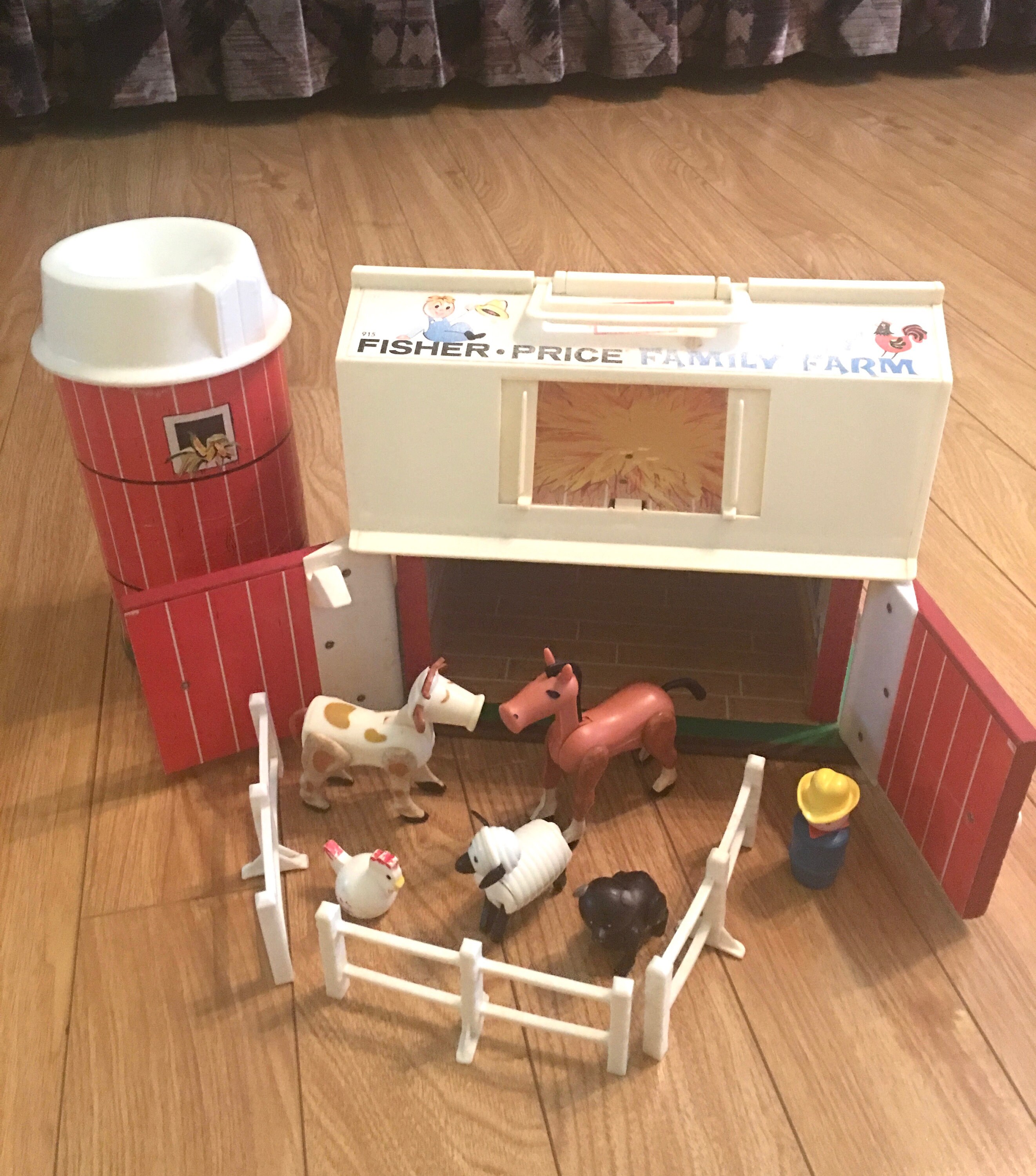 Vintage Fisher Price Barn Silo Farm Little People Animals Etsy