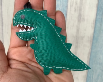 Small size - Dino the Dinosasour epi leather charm ( Green )