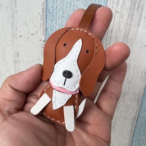 Small size Tanny the Beagle cowhide leather charm Brown image 1