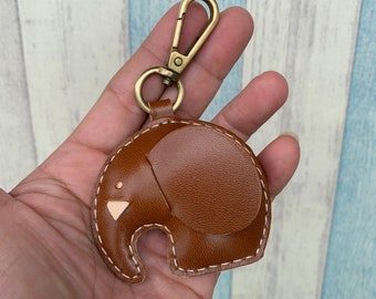 Small size - Laura the Elephant vegetable tanned leather charm with lobster clasps version ( Brown )