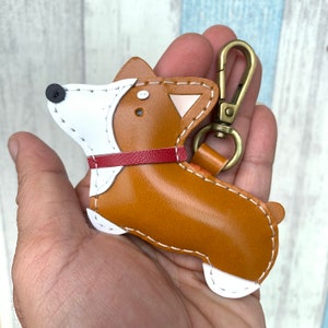 Small size - NaNa the Corgi cowhide vegetable tanned leather charm with lobster clasps ( Light Brown / White )