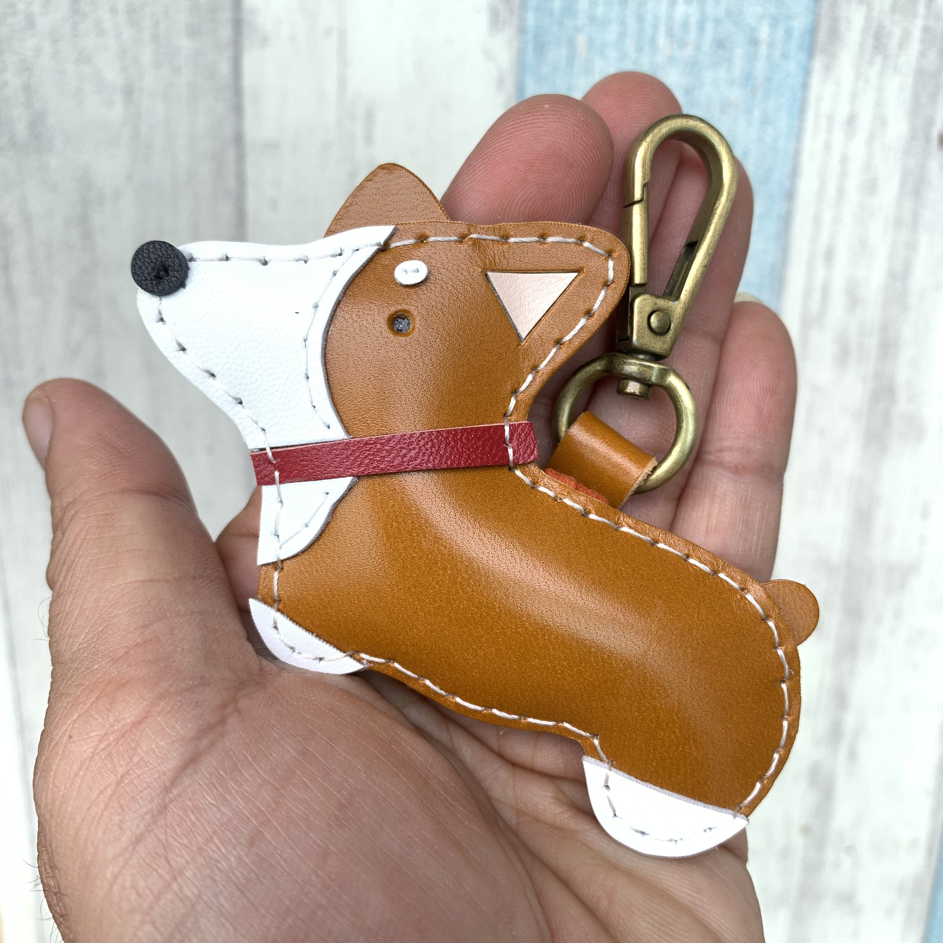 Customized Handmade Leather Corgi Dog Keychain