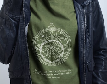 Stunning astrolabe Ibn Battuta traveller, explorer, literary quote travel unisex t-shirt.