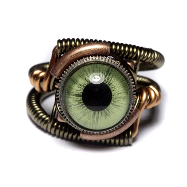 Steampunk Jewelry - Ring - Green taxidermy glass Eye - SIZE 10 ONLY