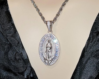 Blessed Virgin Mary Pendant – Catholic Jewelry, Gift for Her - Religious Amulet, Christian Jewelry, Mother Mary, Perfect Gift