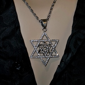 Silver Star of David Pendant Necklace | Jewish Luck Protection Jewelry | David Star Necklace | Men&#39;s Religious Faith Star Jewish Necklace