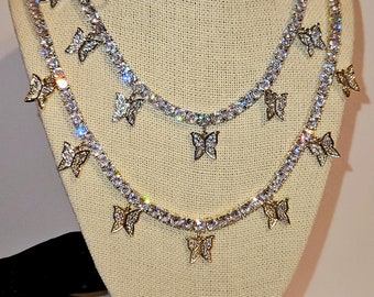 Collar de cadena de tenis con mariposa, gargantilla de tenis con diamantes de circonita cúbica de 4 mm con engaste de garra helada, delicado collar de tenis dorado, joyería clásica de tenis para mujer