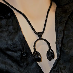 Black Headphones Pendant Necklace - Music Lover Jewelry, DJ Fashion, Trendy Statement Piece, Unique Music Accessories, Stainless Steel