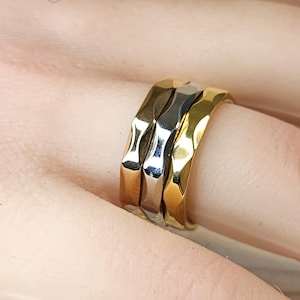 Tri-Color Stainless Steel Stackable Rings - Elegant Design, Gift for her, 3 Colors Gold Silver Rose Gold Stylish Rings, Jewelry for Women