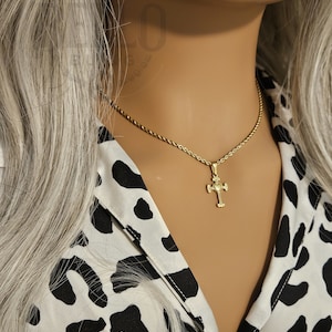 Gold Cross with Heart Pendant Necklace - Religious Jewelry, Detailed Cross Charm, Symbol of Faith and Love, Perfect Gift for Believers