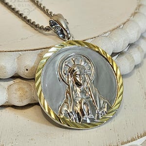 Our Lady of Graces Necklace – 925 Silver Religious Medal Pendant - Catholic Jewelry, Hypoallergenic, Religious Faith, Spiritual Symbol