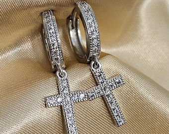 Orecchini A Cerchio Con Croce In Argento Sterling 925 Placcato Oro, Minimal Con Pavé Di CZ Per Donna