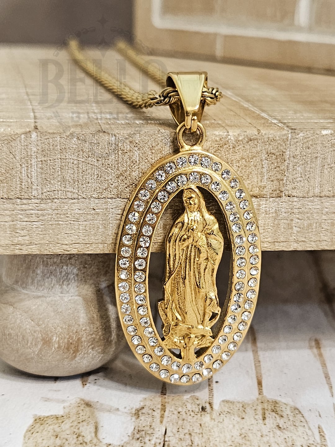 Virgin Mary Pendant Necklace: 14k Gold Plated Stainless Steel ...