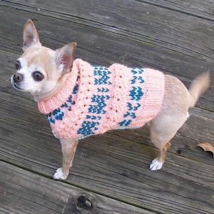 Digital Download - PDF Knitting Pattern for the Holiday Dog Sweater - Skill Level Intermediate