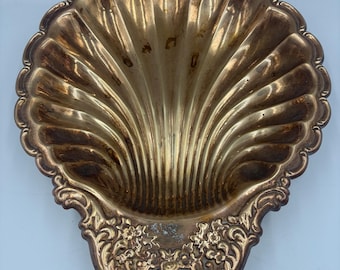 Large Brasd Seashell Scalloped Bowl 14” x 12”