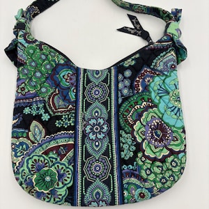 Bolso de hombro pequeño Vera Bradley con estampado Rhapsody azul