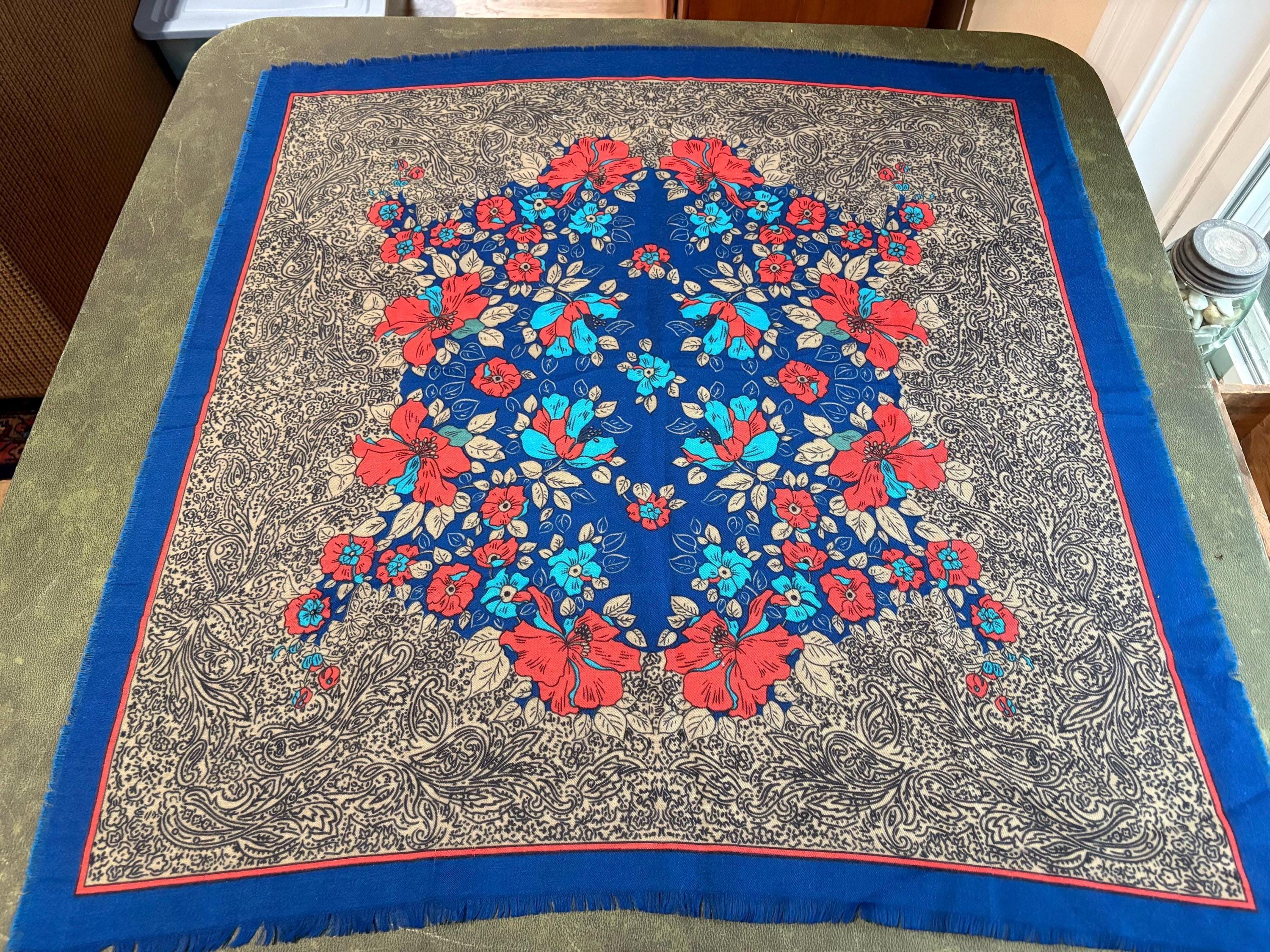 LIBERTY LONDON シルクスカーフ　赤　ブルー　イタリア　　新品未使用 Blue Scarf with Red Flowers - Etsy 日本 LIBERTY LONDON シルク