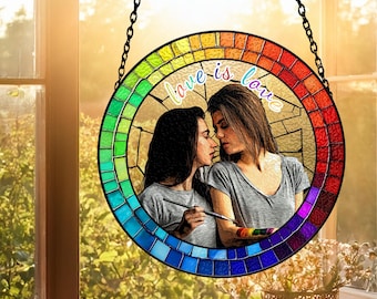 Vitral personalizado com as cores do arco-íris LGBT, "O Amor é Amor", decoração para janela, presente para casais.