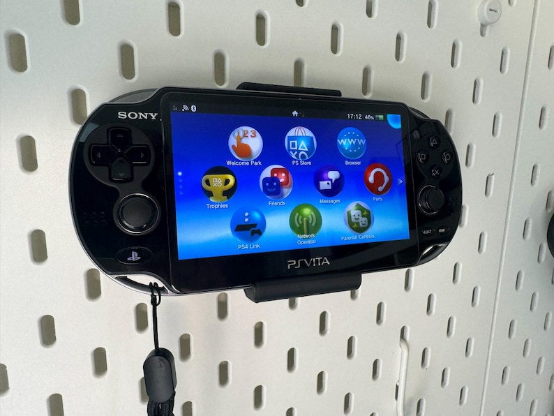 PlayStation Vita PSVITA Handhållen Konsol Display Stand OLED 1000 för Ikea Skadis Uppspel Pegboard bild 1
