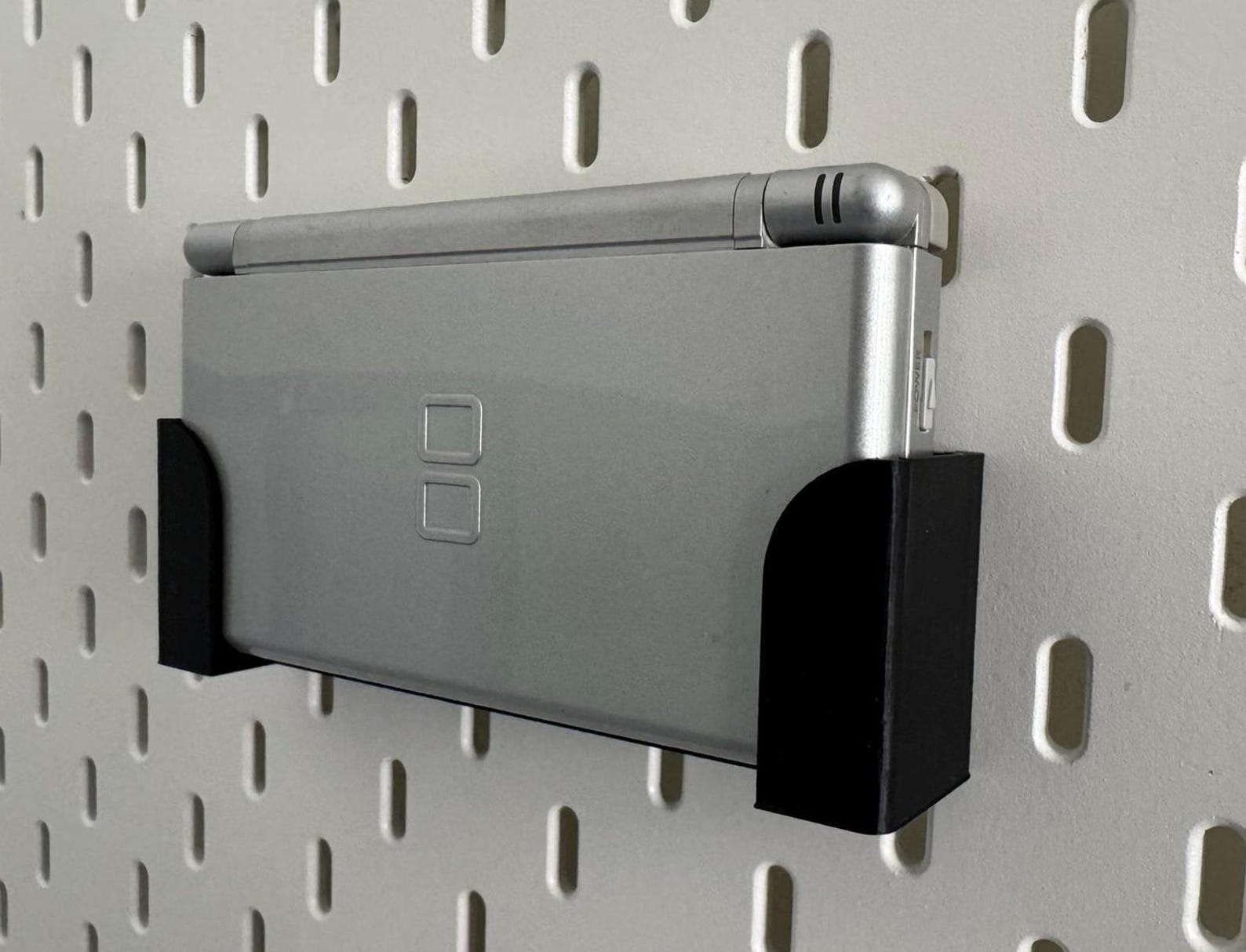 Nintendo DS Lite Holder Stand Console for Ikea Skadis Uppspel Pegboard