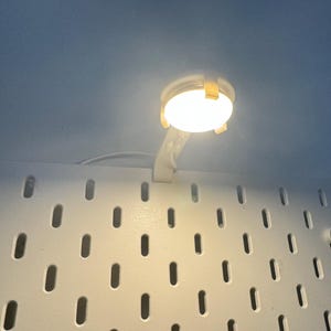 IKEA SKADIS Lochwandstrahler: Display Leuchte Bild 3