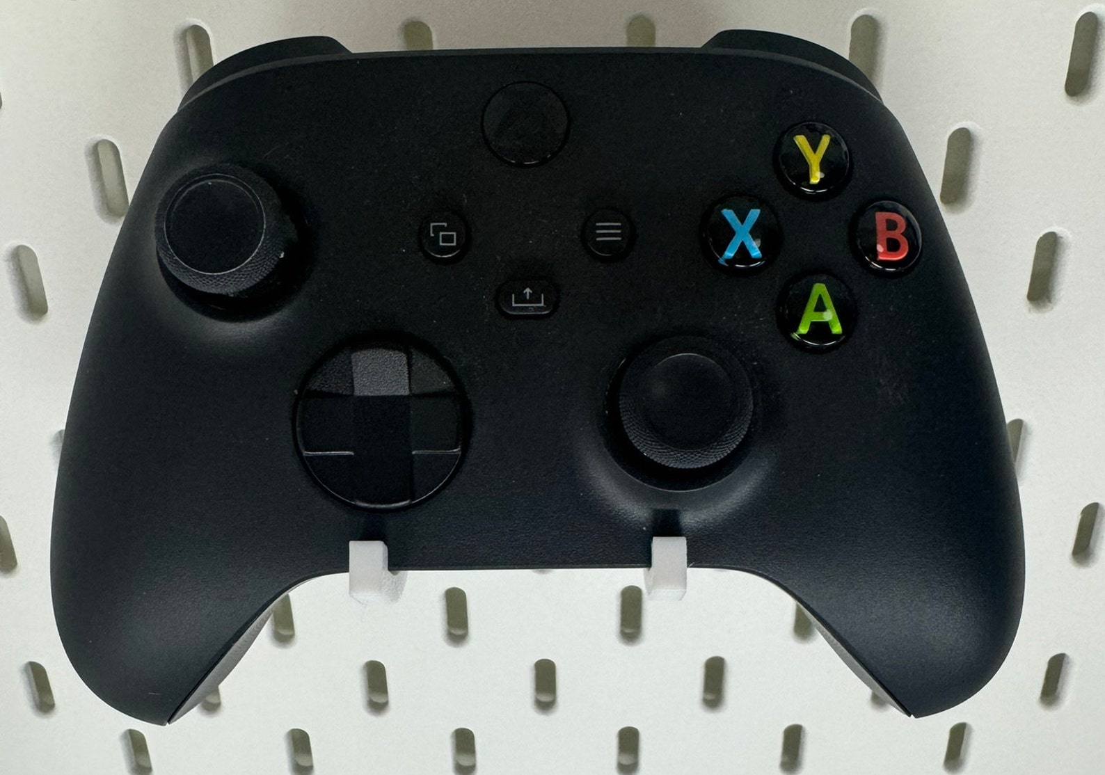 Xbox Controllers / Nintendo Switch Pro Controllers Hooks Display Stand for IKEA SKADIS / UPPSPEL Pegboard