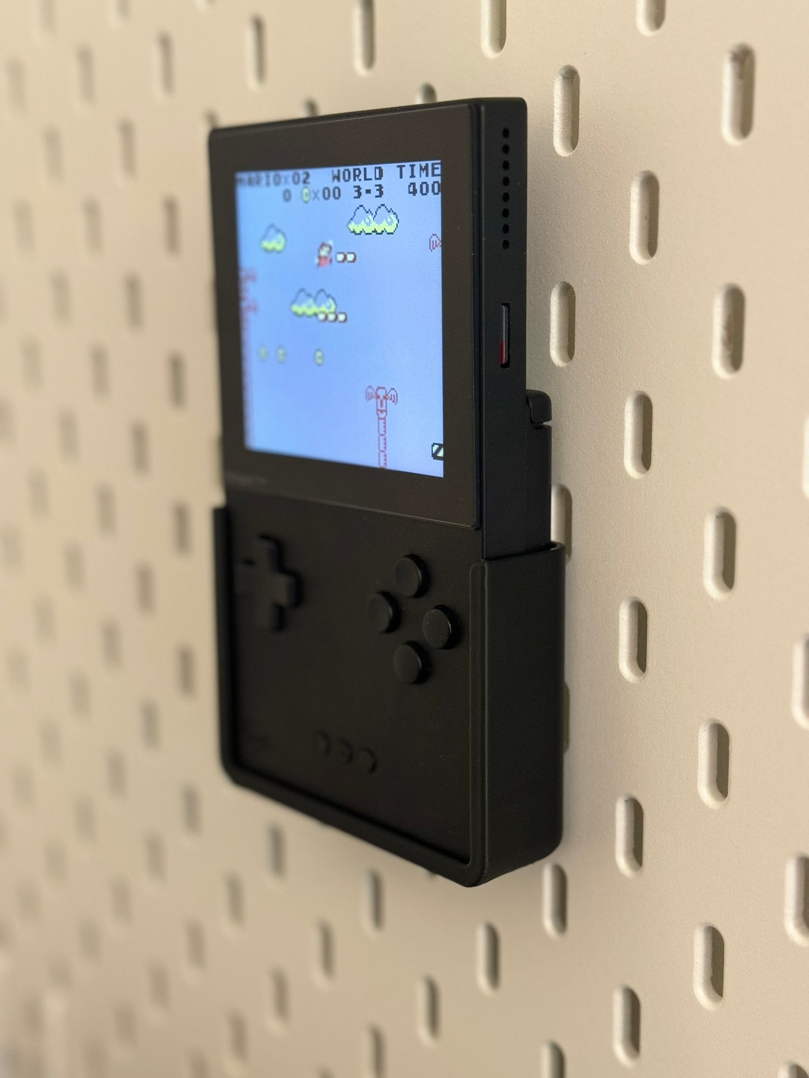 Analogue Pocket Display Stand for Ikea SKADIS / UPPSPEL