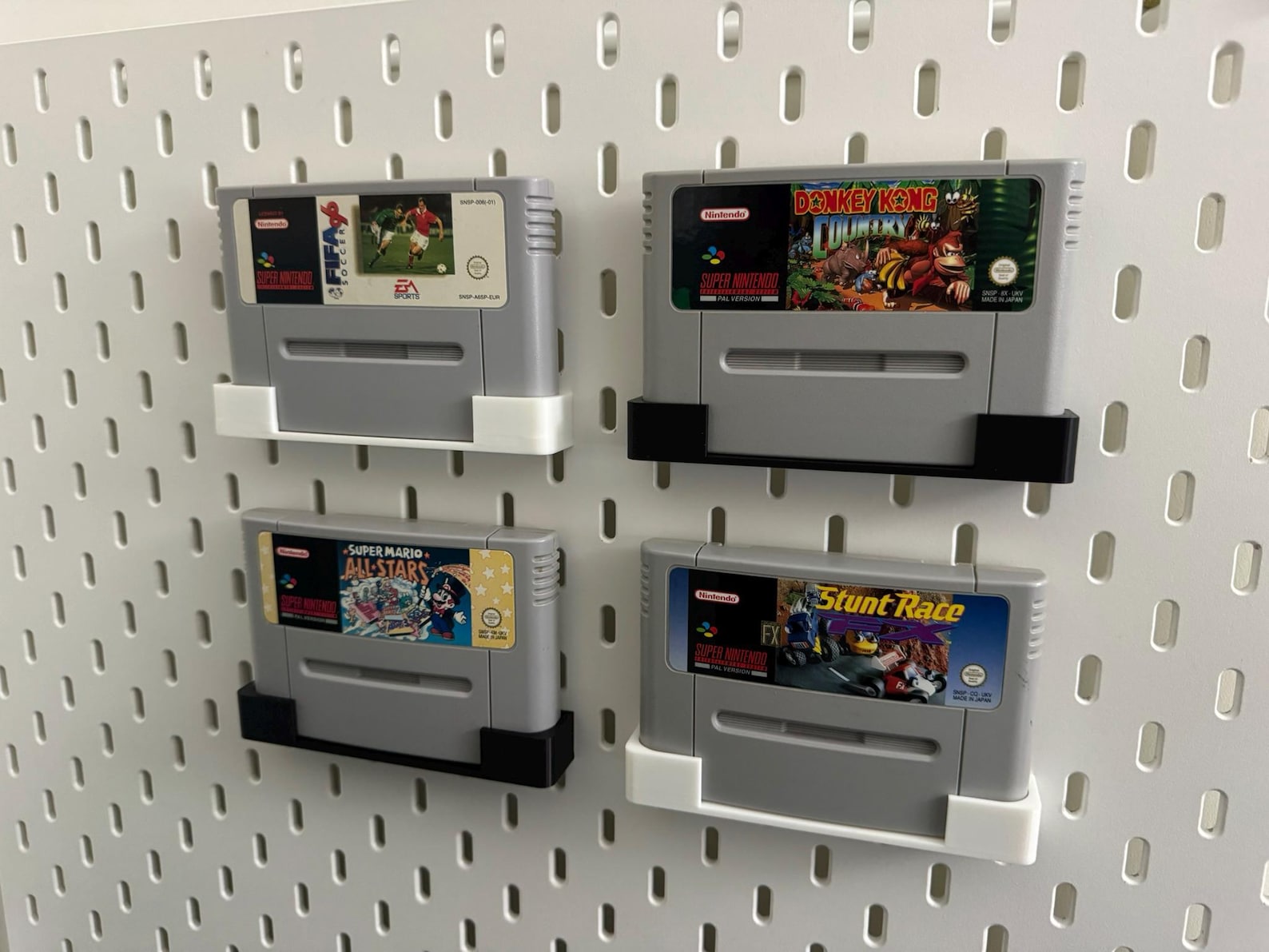 SNES / Famicom Game Cartridge Holder PAL for Ikea Skadis UPPSPEL Single Retro Game Mount