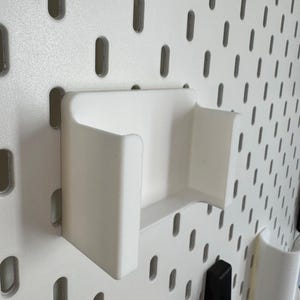Nintendo Gameboy Pocket Pegboard Mount 3D-printade displaykrokar för IKEA Skadis Pegboard bild 5