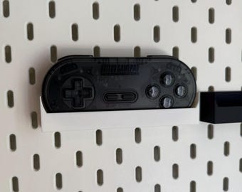 Soporte de pantalla del controlador inalámbrico SNES Nintendo 8BitDo para tablero de clavijas Ikea Skadis Uppspel
