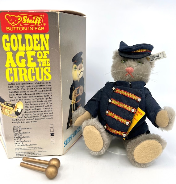 Steiff Germany Band Cat 1988 Golden Age of Circus 19cm 7.5