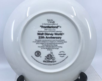 Walt Disney World Frontierland Porcelain Collector Plate No 5 in