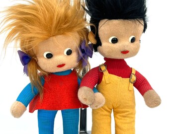 1950年代に作られたシュコー・ヘギ・ビゴ・ベロのぬいぐるみウサギ