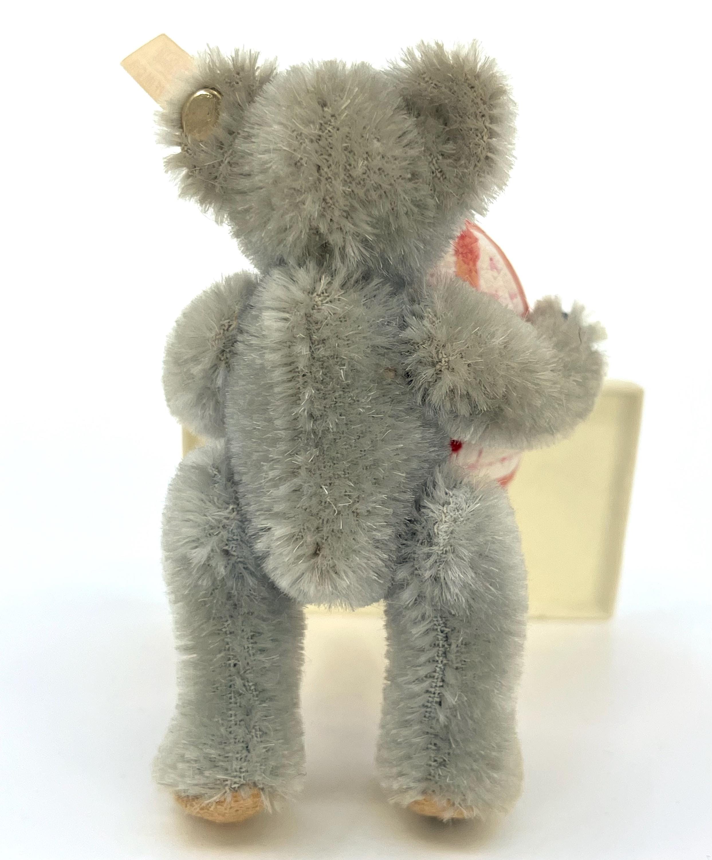 シュタイフカレンダー4月ミニテディベア2001年モヘア限定版イースター