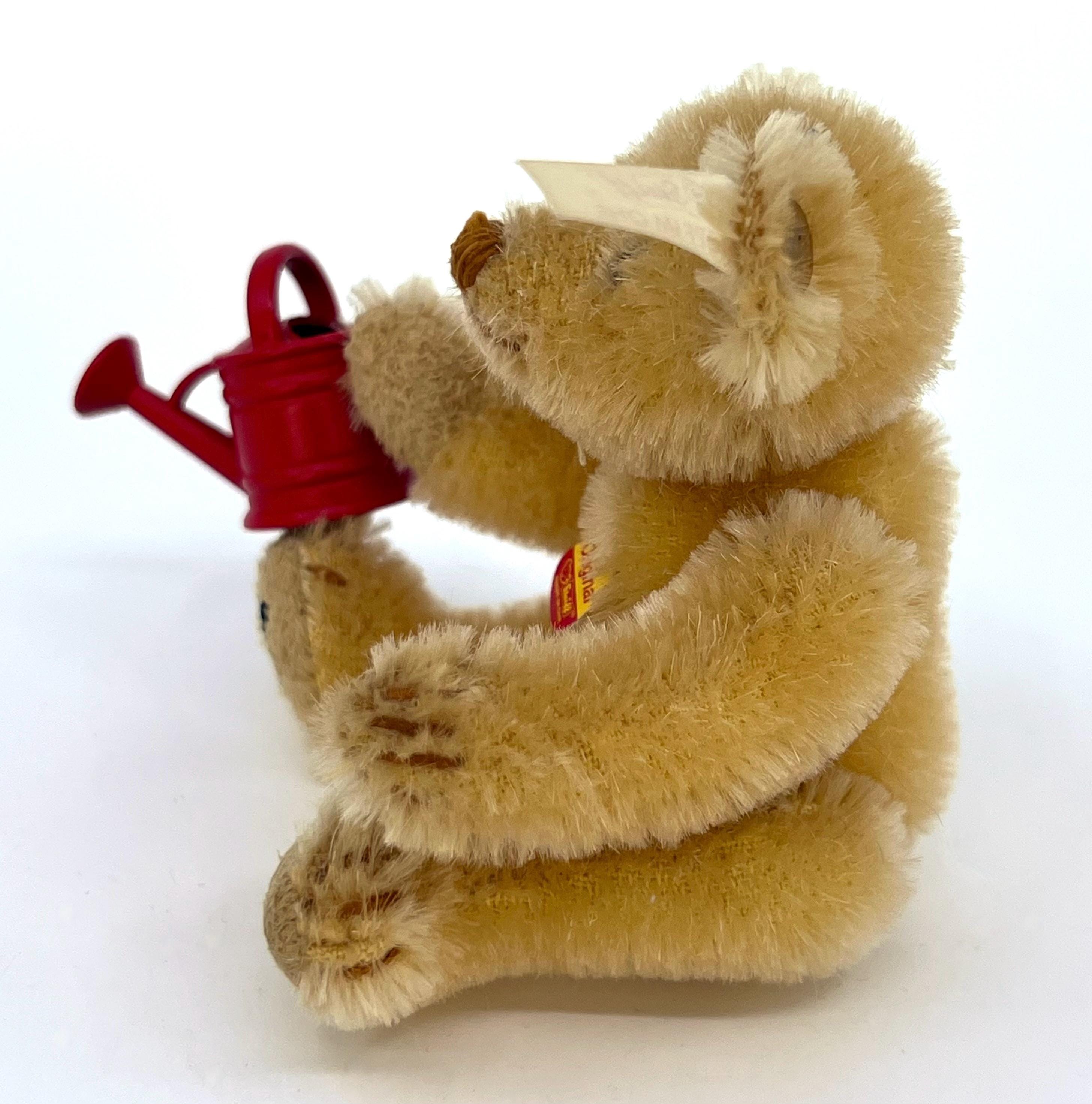 シュタイフカレンダー 7月 ミニテディベア 2001 モヘア限定版 じょうろ