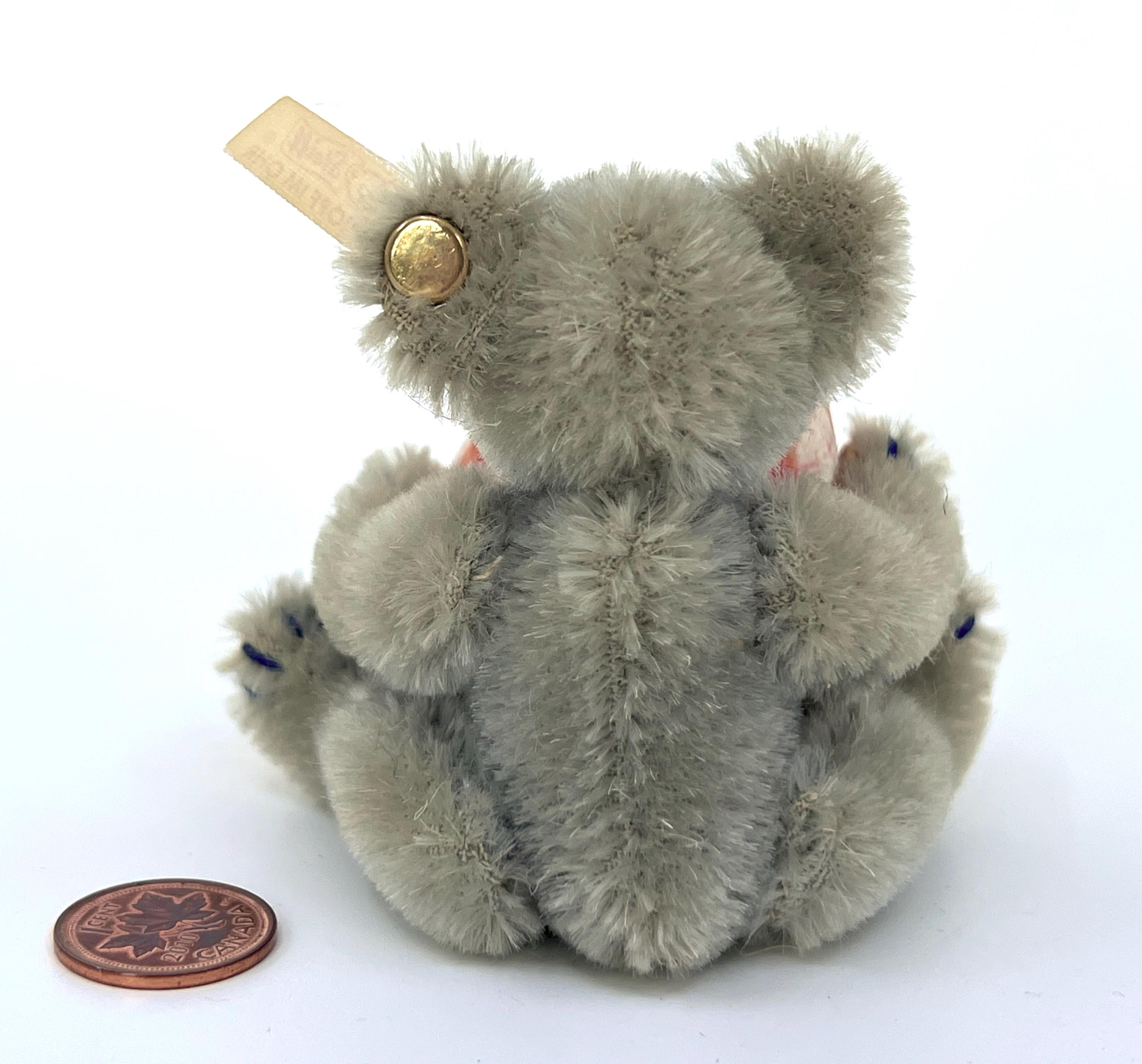 シュタイフカレンダー4月ミニテディベア2001年モヘア限定版イースター