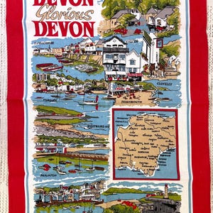 Paño de cocina de los años 90 con el mapa de Glorious Devon y el puerto. Recuerdo del Reino Unido. 76 x 51 cm. Sin usar.