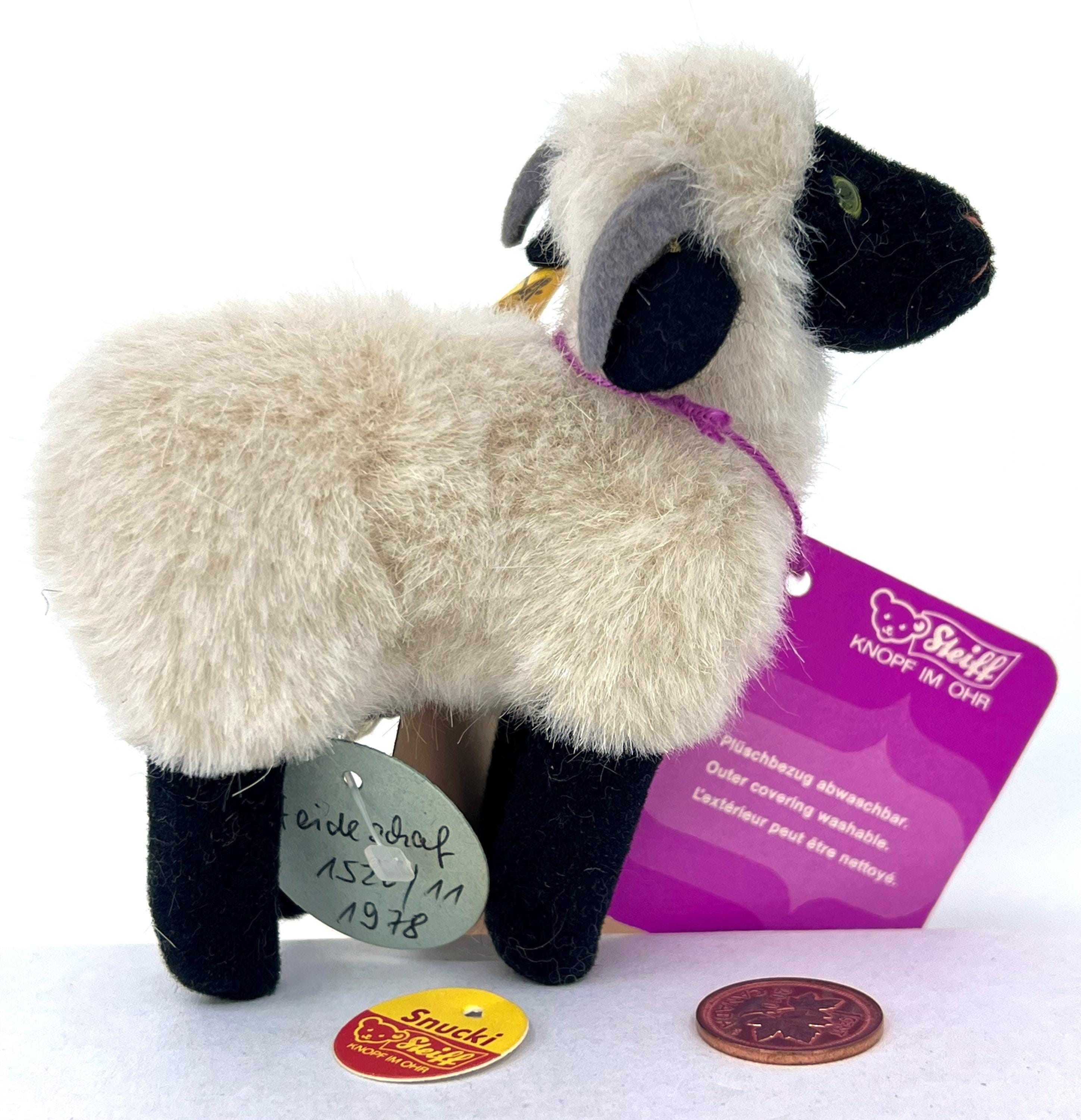 Steiff Snucki Moorland Sheep 1977 Official Werkmuster Archive