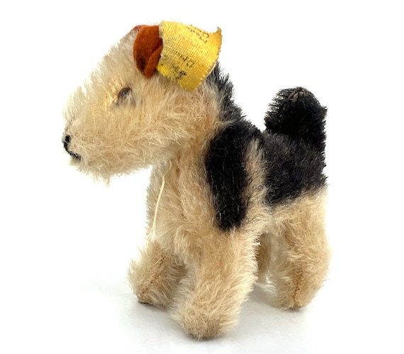 シュタイフ・エアデールテリアのぬいぐるみ