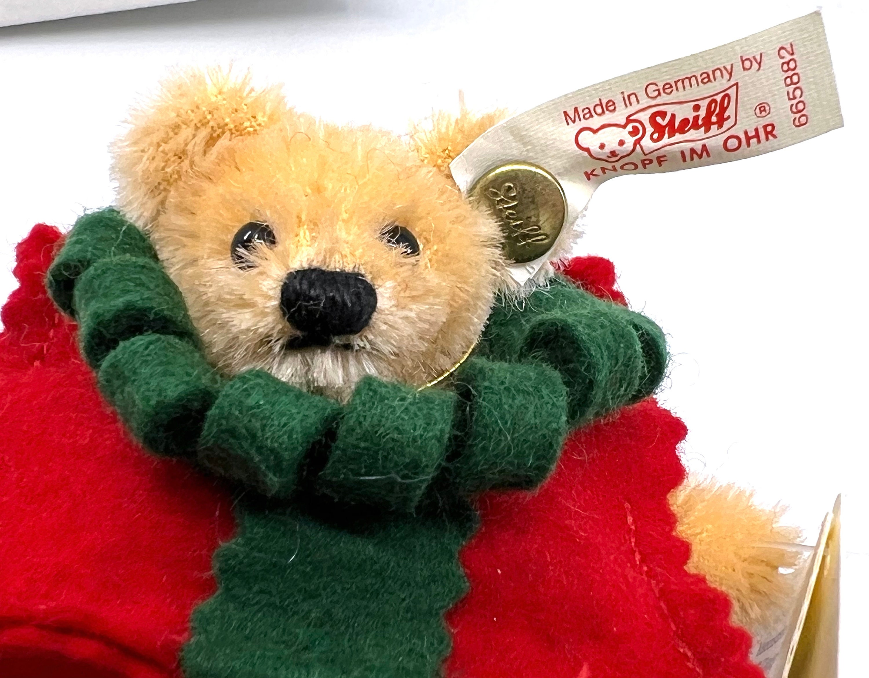 Steiff All Wrapped up 1999 Teddy Bear Gift Christmas Tree Ornament
